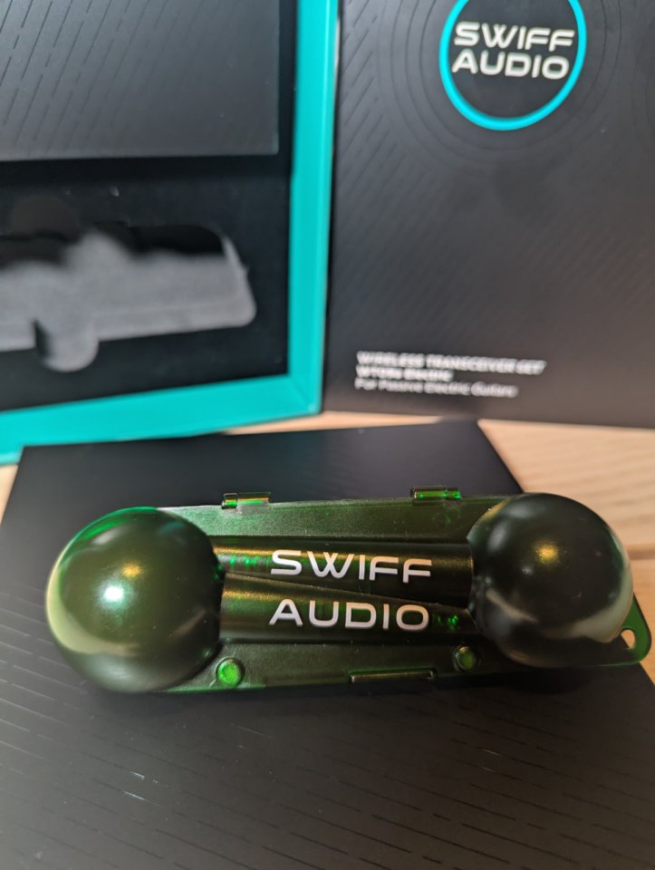 Inalámbrico para guitarra Swiff Audio WT09a. de segunda mano · Foto 4 de 5 · Barcelona · 150 €