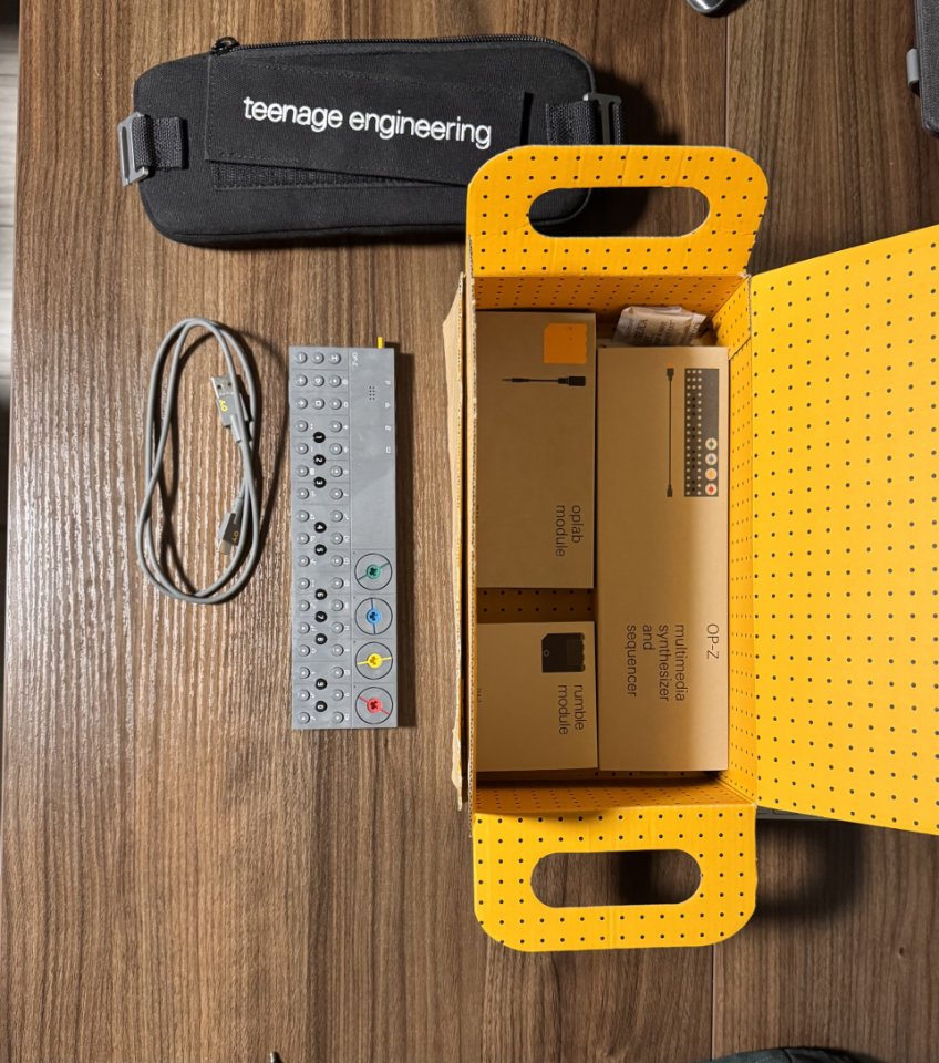 Teenage Engineering OPZ de segunda mano · Foto 1 de 4 · Cáceres · 320 €