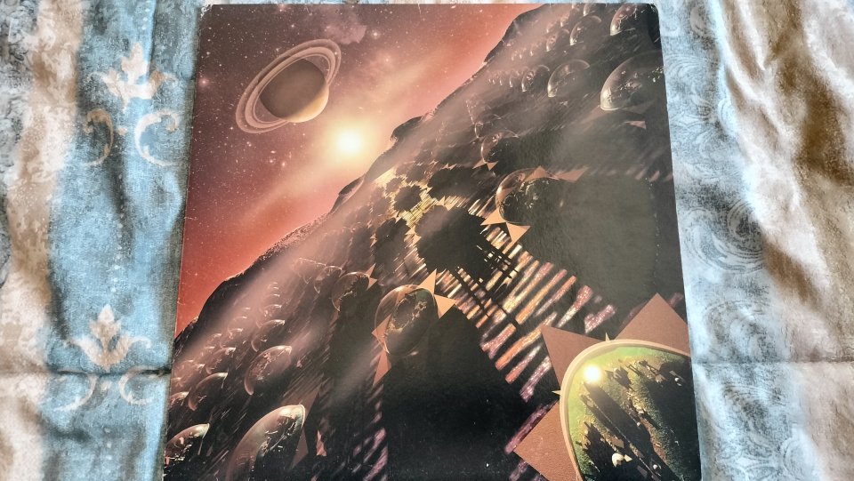 Brain Machine – Alpha Beta Gamma - Techno - Cosmic