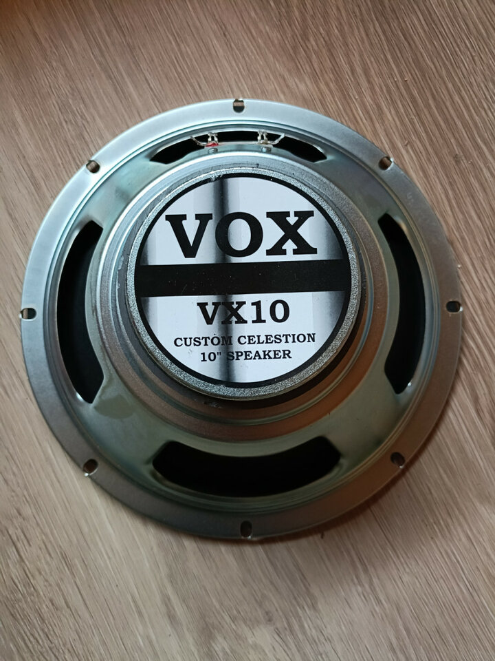 Vendo/Cambio Altavoz Vox 10"