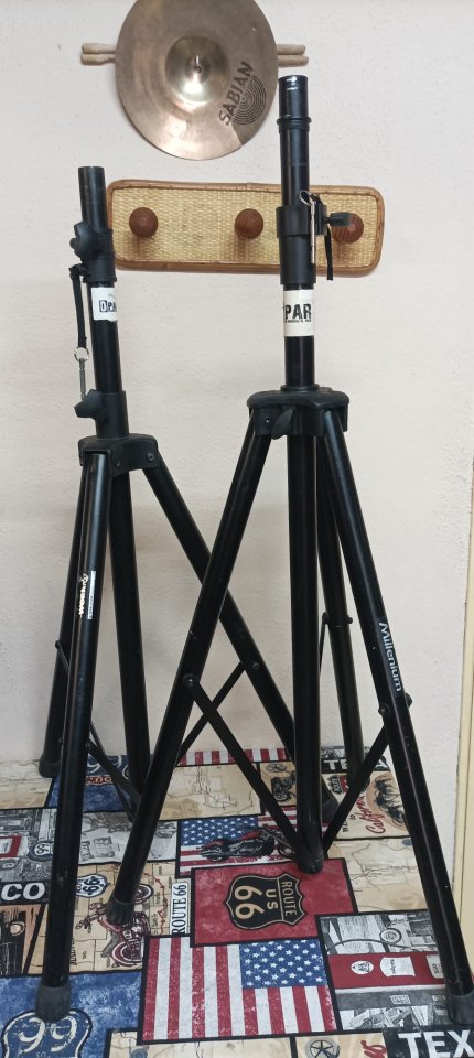 2 PA Atavoces dB Technologies Opera 15 ideal para grupos, salas o DJ de segunda mano · Foto 5 de 7 · Valencia · 595 €