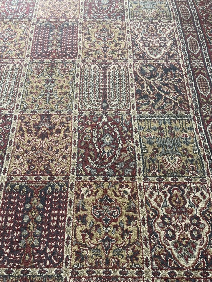 Alfombra tipo persa para estudio grabación o directos.