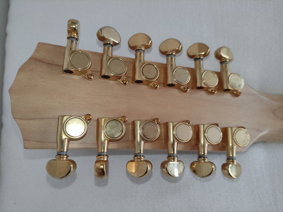 Guitarra Fender Jumbo de 12 cuerdas