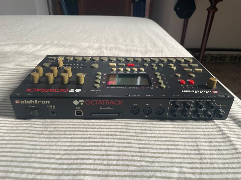 Octatrack mk1 de segunda mano · Foto 2 de 3 · Illes Balears · 450 €