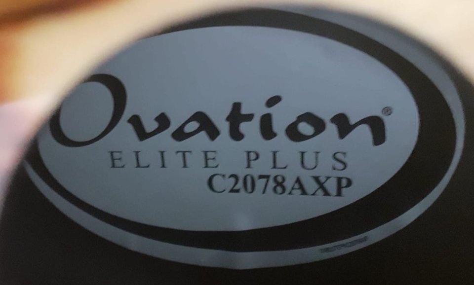 Ovation Elite Plus C2078 AXP de segunda mano · Foto 9 de 9 · Girona · 700 €