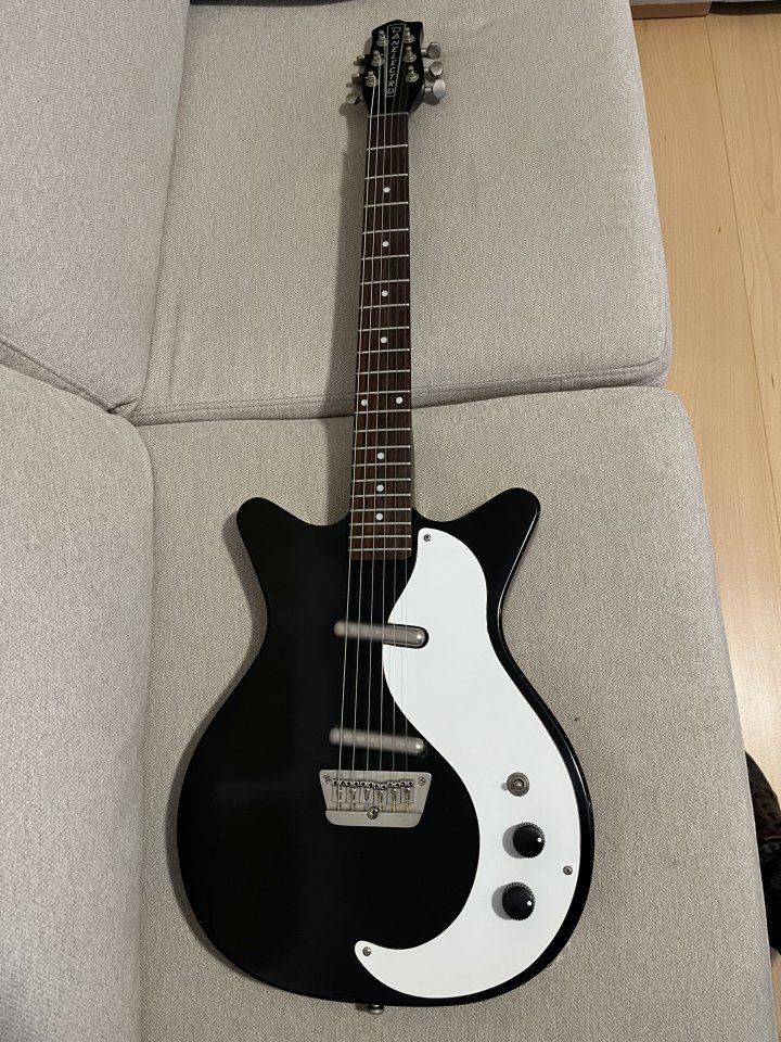 Danelectro 59
