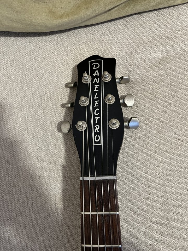 Danelectro 59