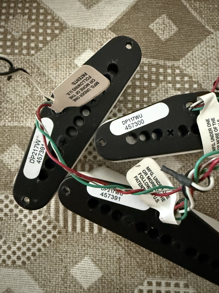 Set Pastillas DiMarzio HS3 y HS4 de segunda mano · Foto 4 de 5 · Valladolid · 250 €