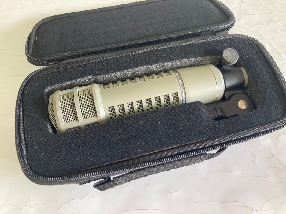 Electro-Voice RE20 Micrófono Dinámico de segunda mano · Foto 1 de 2 · Barcelona · 470 €