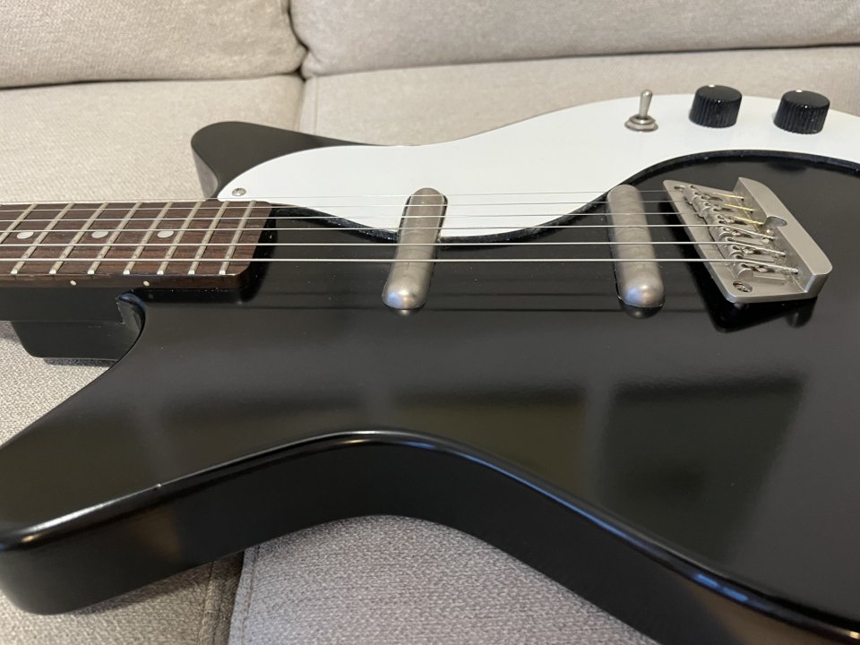 Danelectro 59