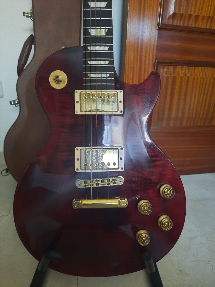 Gibson Les Paul Studio 2016 de segunda mano · Foto 5 de 7 · Cádiz · 1100 €