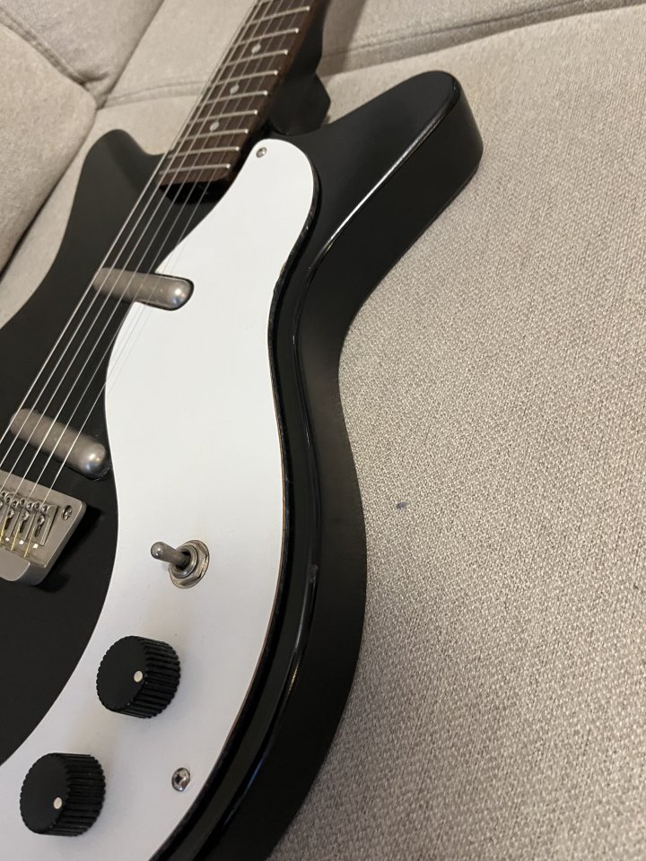 Danelectro 59