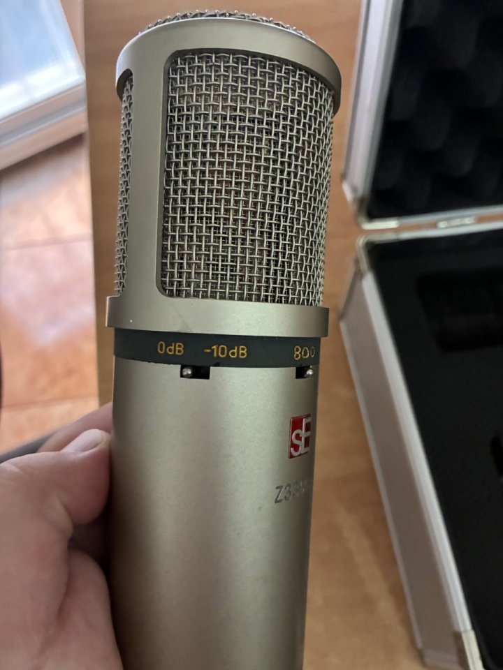 Se Electronics Z3300A de segunda mano · Foto 4 de 6 · Almería · 220 €