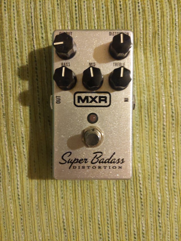 MXR 75 Super badass distortion pedal