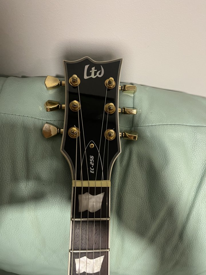 Cambio LTD EC256 con Seymour Duncan por superstrato de segunda mano · Foto 3 de 4 · Ciudad Real