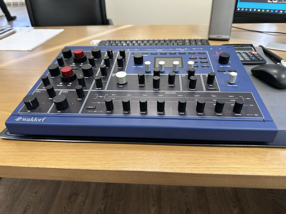Waldorf M sintetizador de segunda mano · Foto 2 de 2 · Barcelona · 1000 €