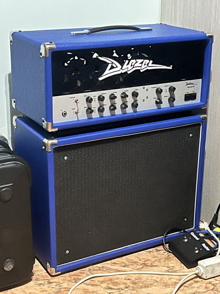 Diezel Einstein + pantalla casera de calidad