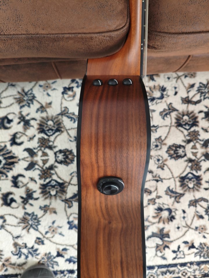 Guitarra acústica Taylor 114ce modelo NO.