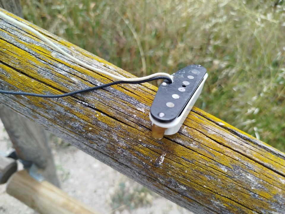 Pastillas Fender Stratocaster Fullerton AVRI 1982 Rarisima de segunda mano · Foto 8 de 8 · Albacete · 175 €
