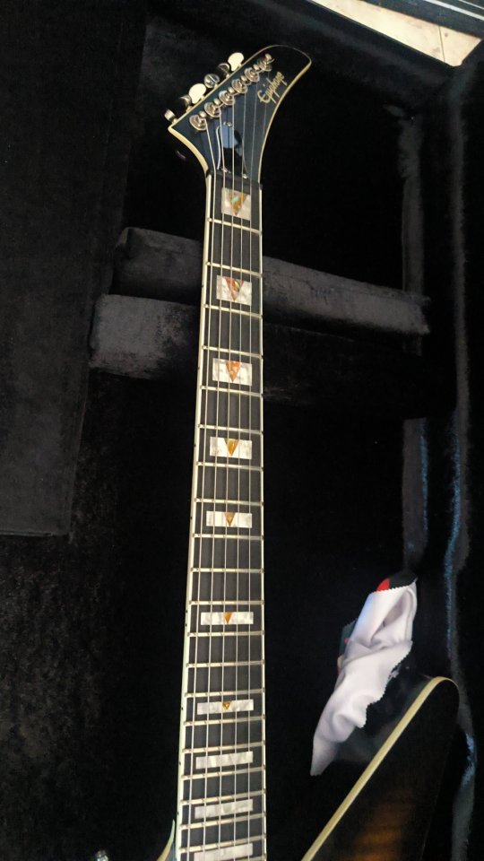 Epiphone extura