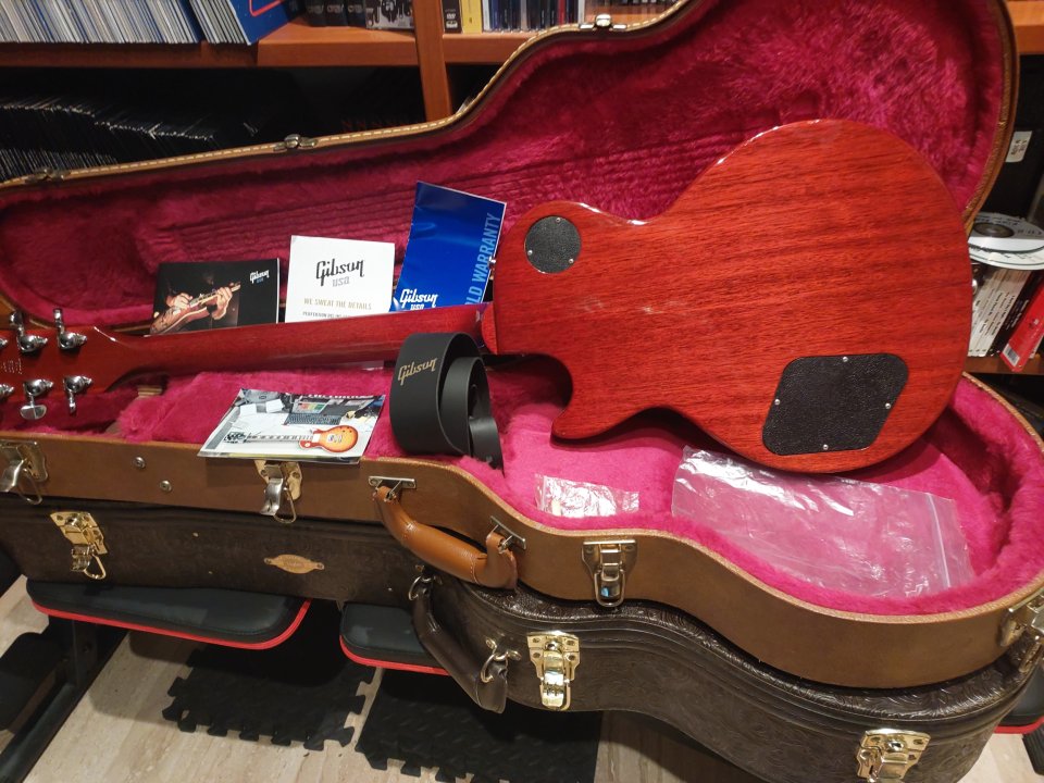 Gibson Les Paul Standard de segunda mano · Foto 2 de 2 · Valencia · 1750 €