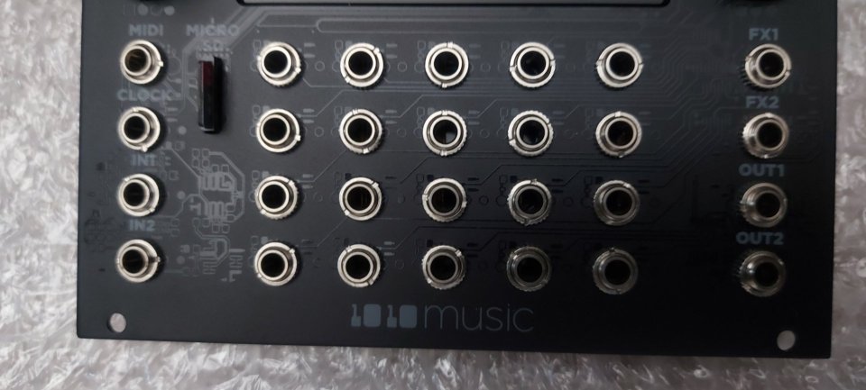 1010 Music BitBox MK2 (Black panel) de segunda mano · Foto 4 de 7 · Barcelona · 500 €