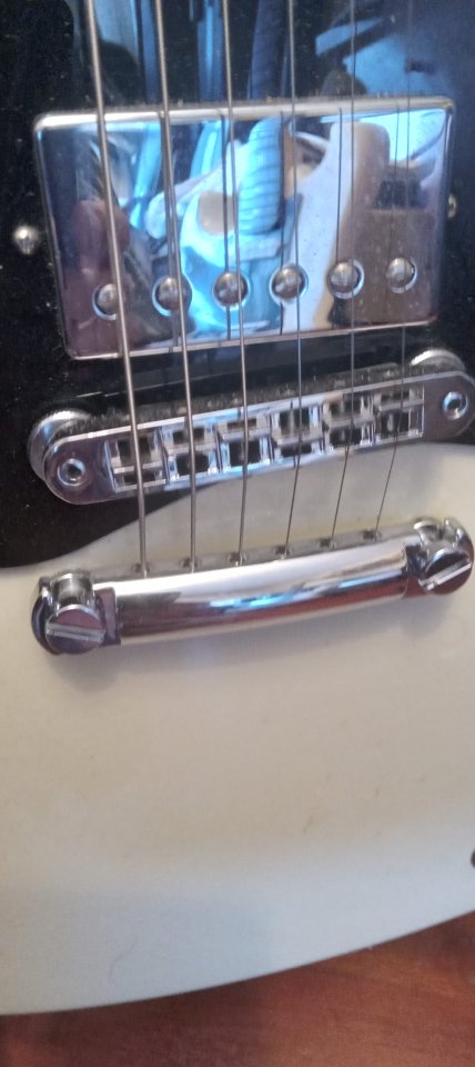 Gibson sg 2024 de segunda mano · Foto 6 de 6 · Bizkaia · 1300 €
