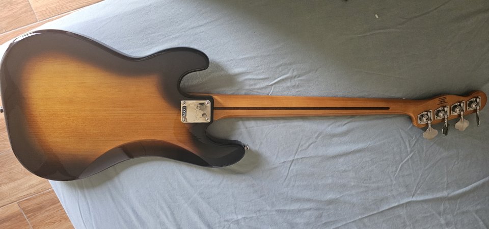 Bajo Squire classic vibe P50 de segunda mano · Foto 2 de 7 · Sevilla · 350 €