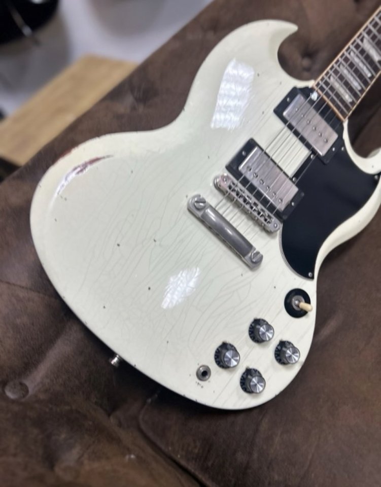 Gibson Sg 61 White Relic de segunda mano · Foto 5 de 6 · Sevilla · 1799 €