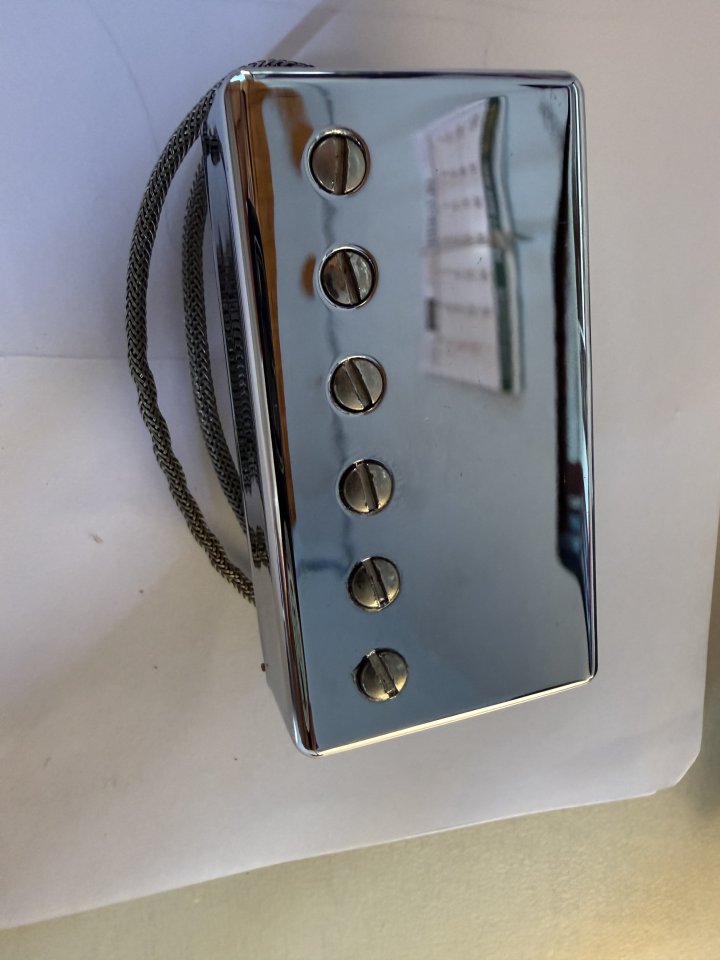 Pastilla Gibson 498T USA de segunda mano · Foto 1 de 4 · Castellón · 105 €