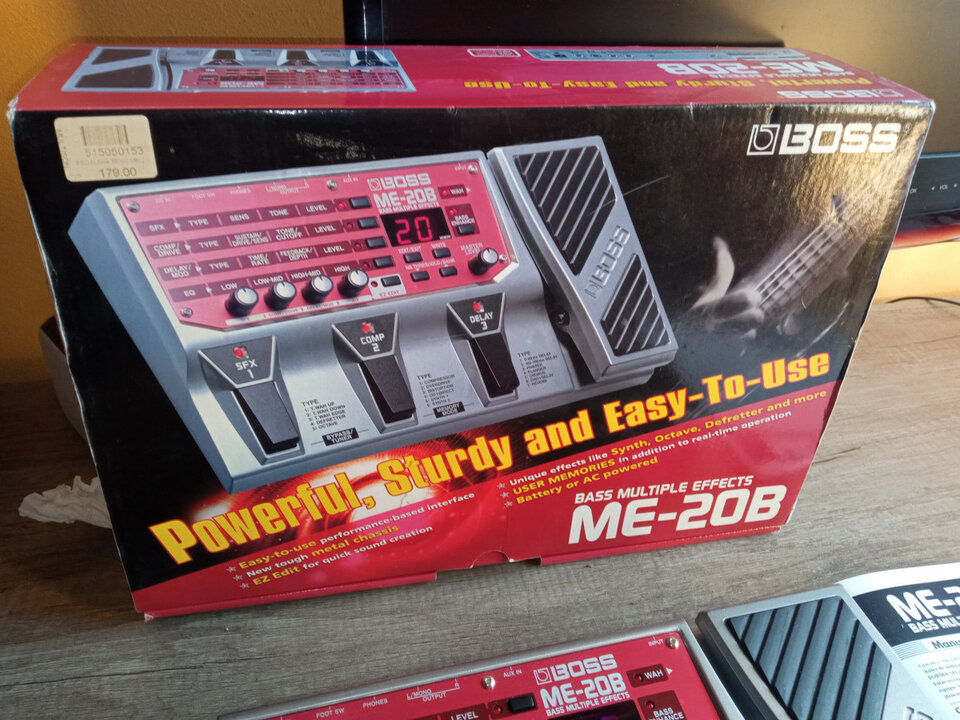 Pedalera Bajo BOSS ME-20B