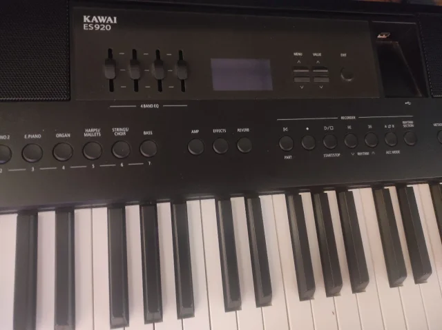 Piano Digital Kawai ES920