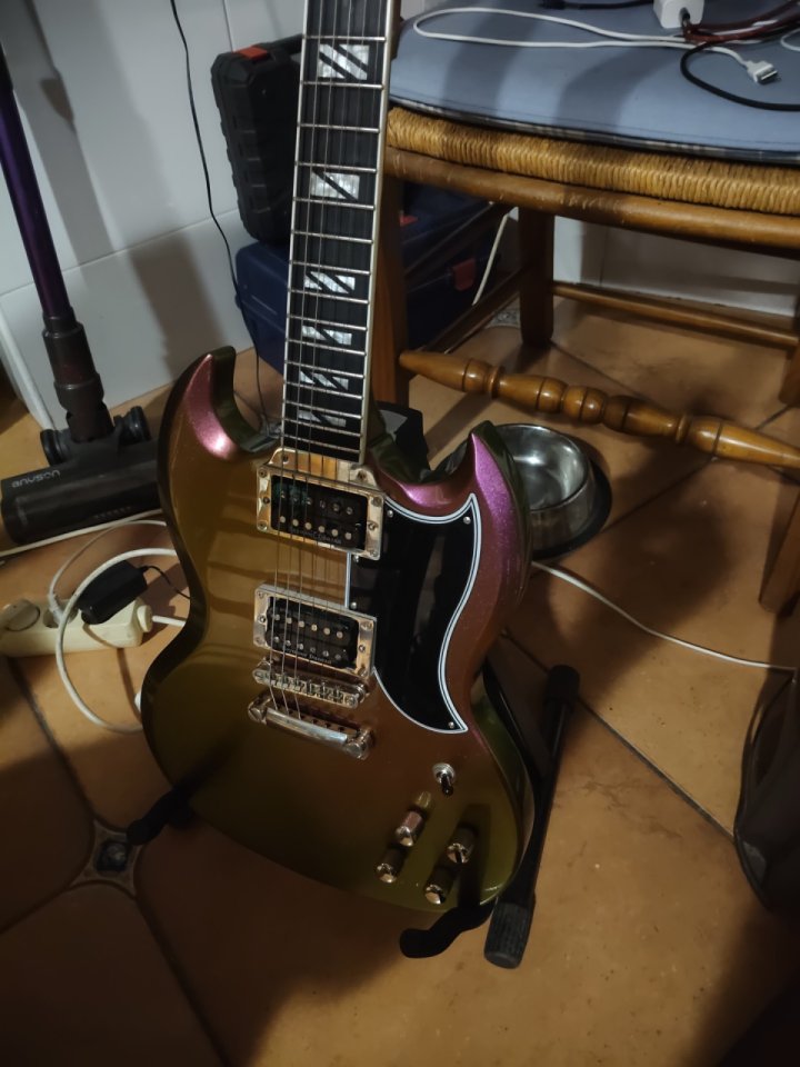 Epiphone Custom SG Futura de segunda mano · Foto 3 de 8 · Alicante · 780 €