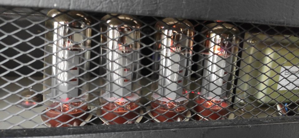 Blackstar HT STAGE 100H MKII Amplificador de guitarra 100w valvular