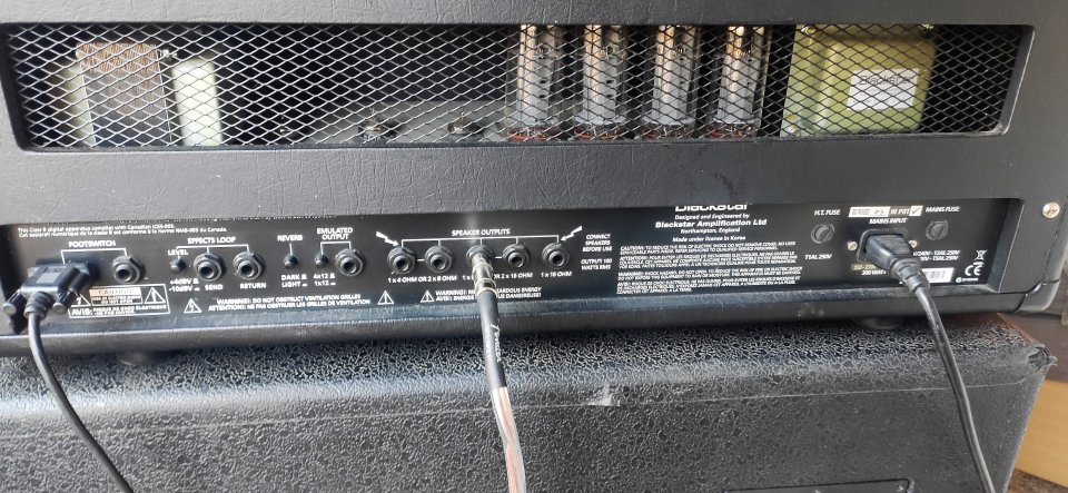 Blackstar HT STAGE 100H MKII Amplificador de guitarra 100w valvular