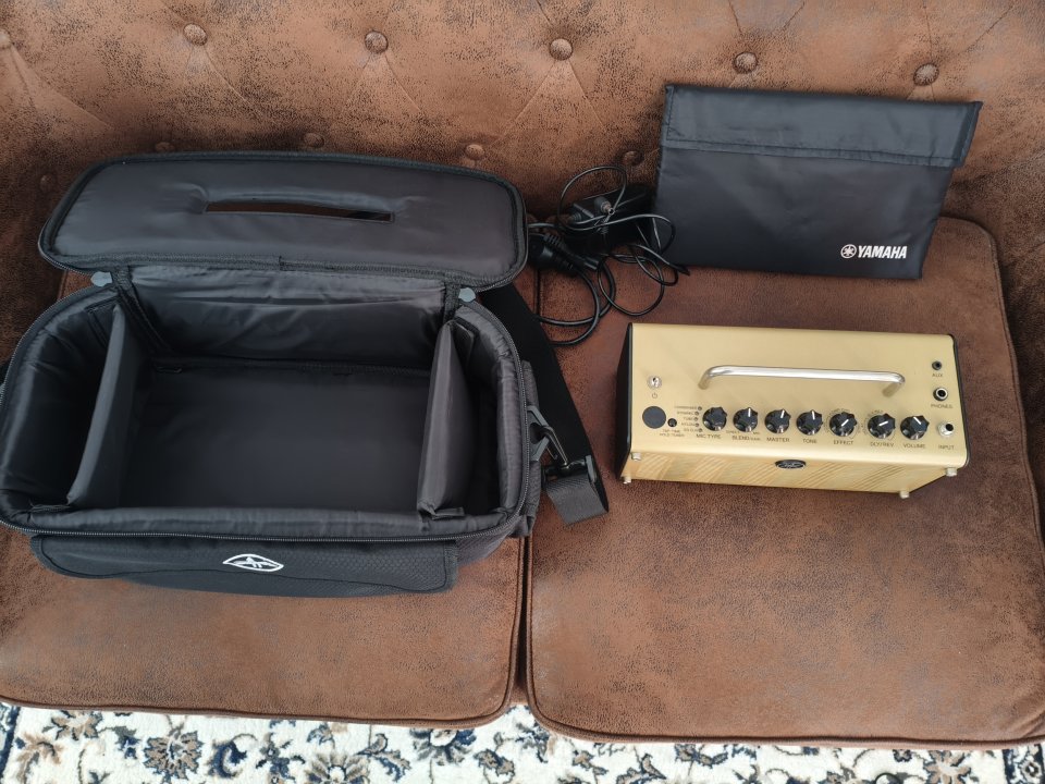 Amplificador Yamaha thr5A