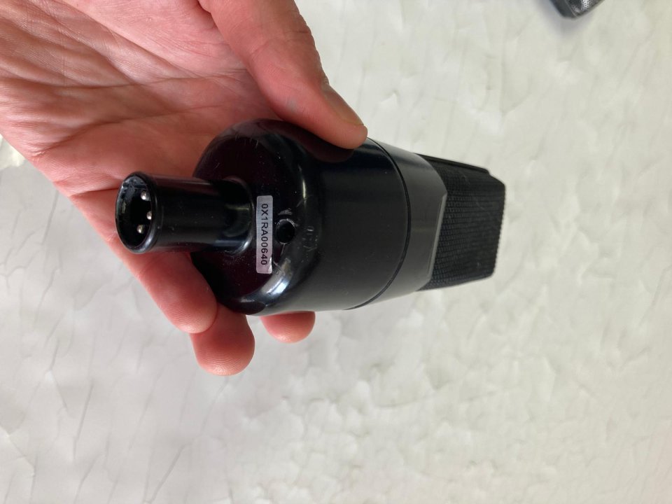 SE Electronics X1R Micrófono de Cinta de segunda mano · Foto 2 de 3 · Barcelona · 140 €