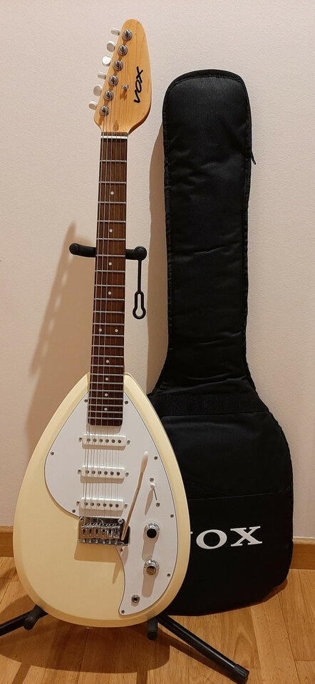 VOX MARC III Teardrop White