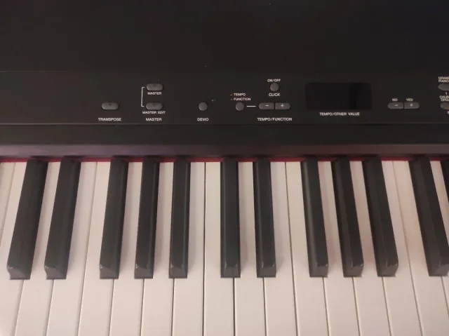 Piano Teclado Yamaha CP 33