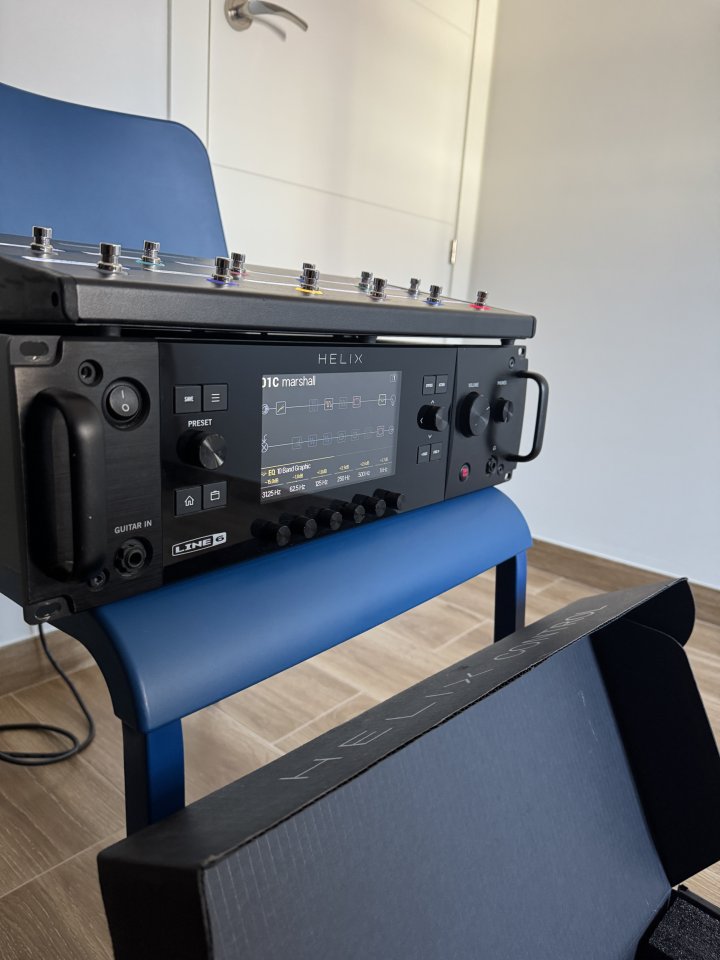 Helix rack + 2 controladoras de segunda mano · Foto 2 de 6 · Córdoba · 999 €