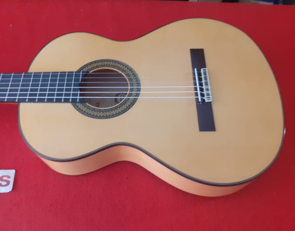 Alhambra 7 FC de segunda mano · Foto 4 de 7 · Girona · 500 €