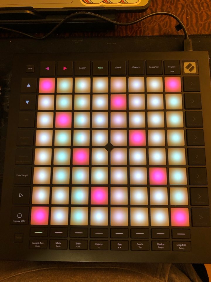 Launchpad Pro MK-3 de segunda mano · Foto 2 de 3 · Barcelona · 160 €