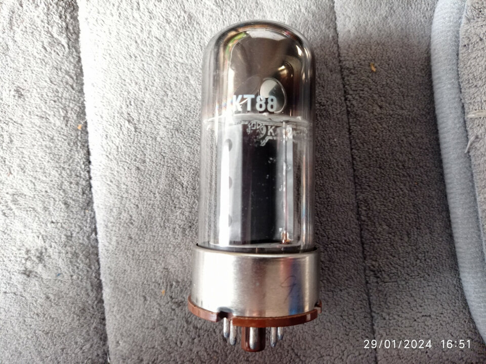 o cambio Lote válvulas NOS, antiguas y más. También por separado