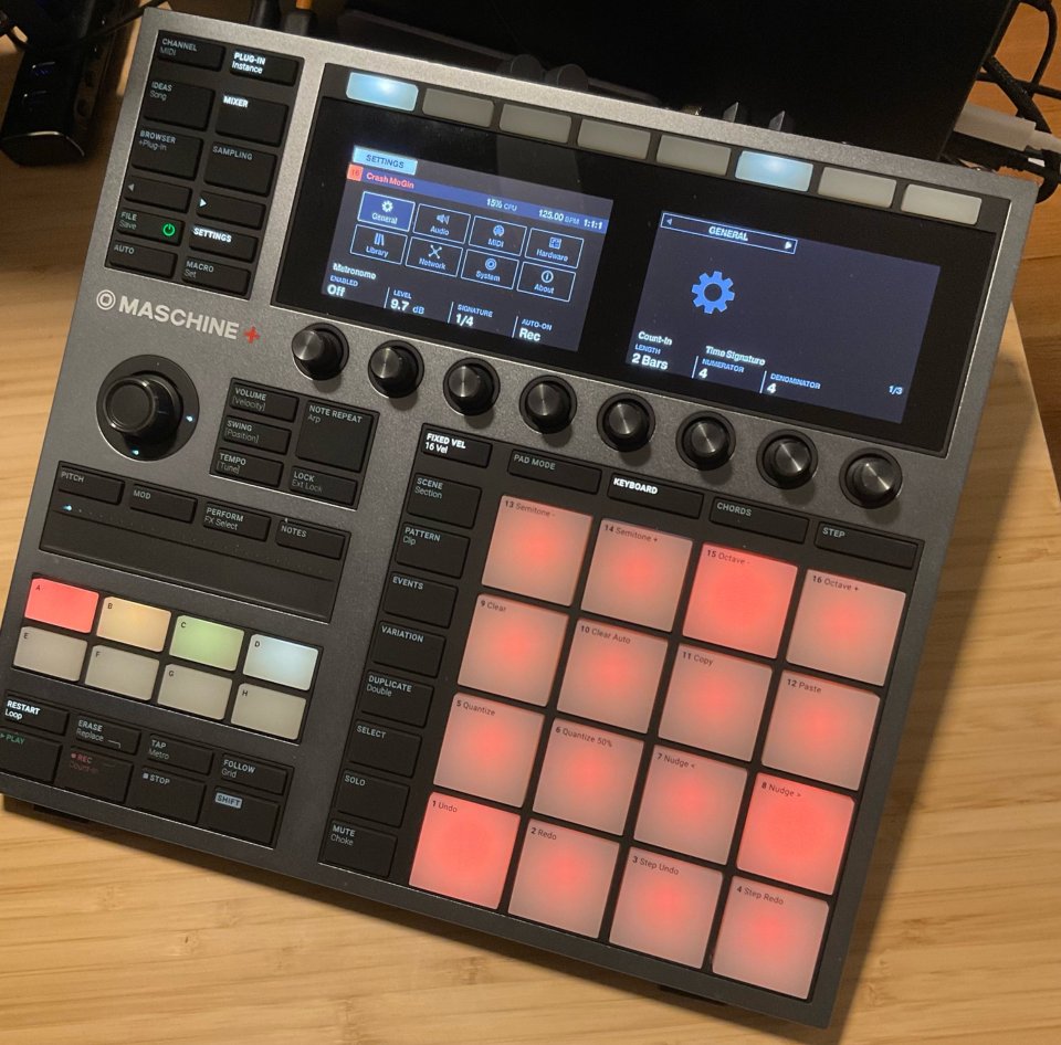 Maschine plus de segunda mano · Foto 1 de 9 · Madrid · 680 €