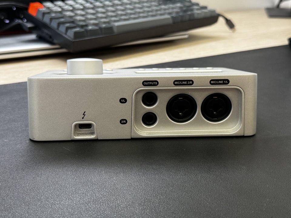Apollo Solo Thuderbolt 3 tarjeta de sonido para Mac de segunda mano · Foto 2 de 2 · Granada · 450 €