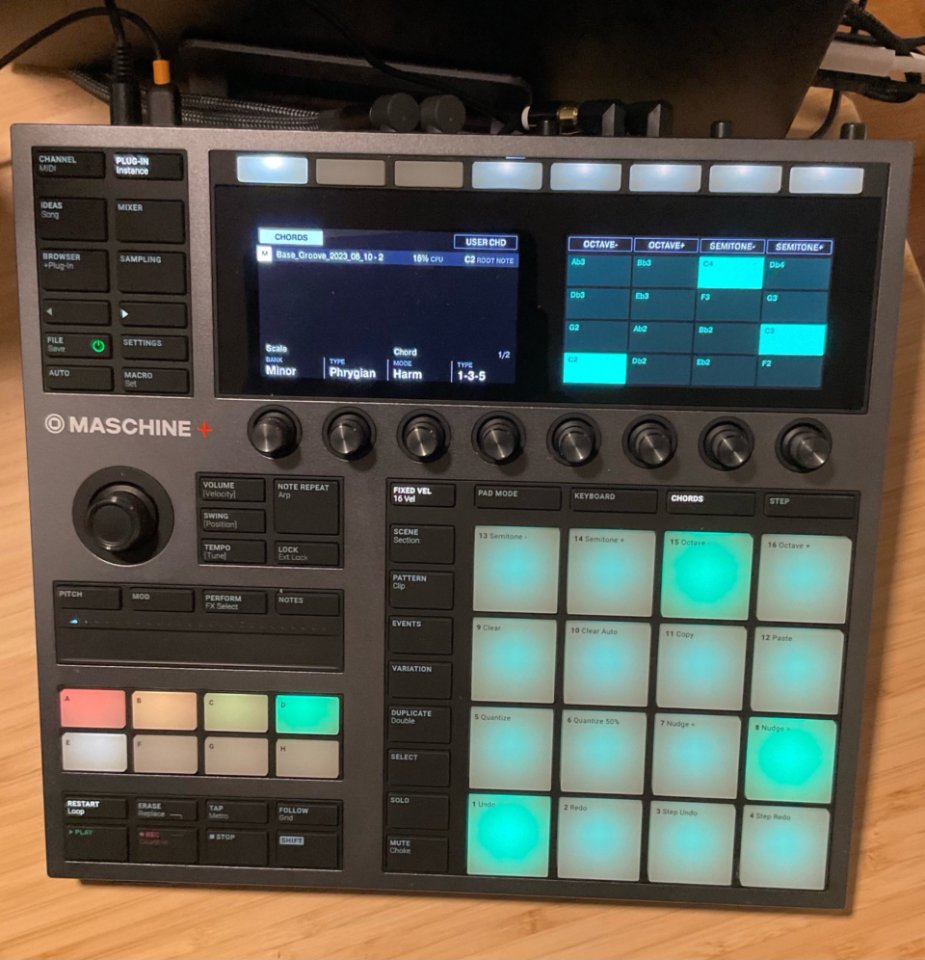 Maschine plus de segunda mano · Foto 2 de 9 · Madrid · 680 €