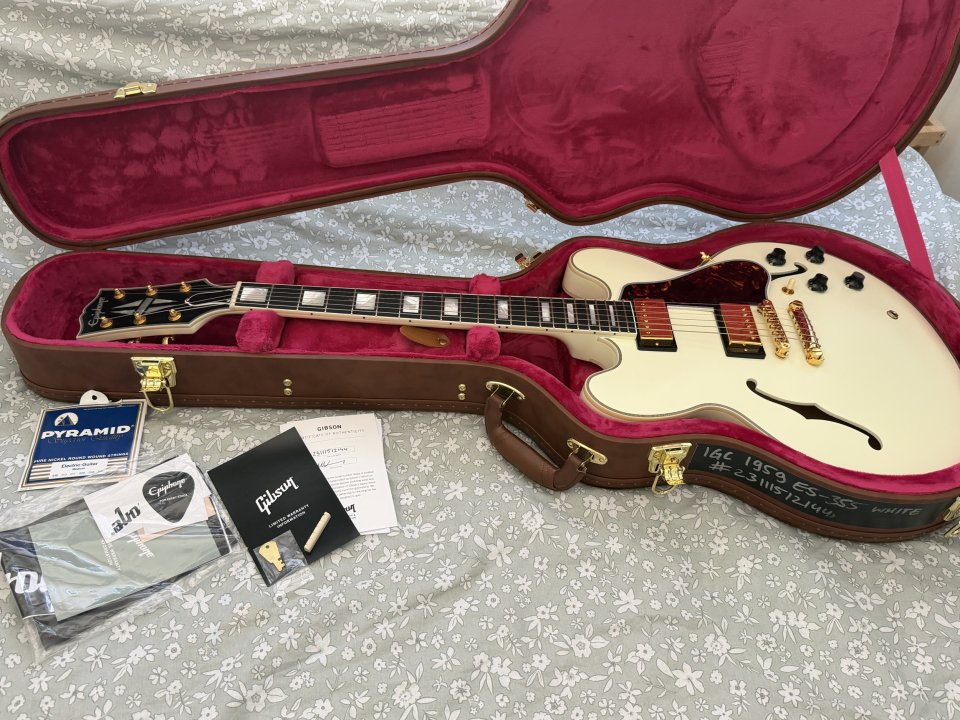 Epiphone ES-335 1959 de segunda mano · Foto 1 de 10 · Burgos · 900 €