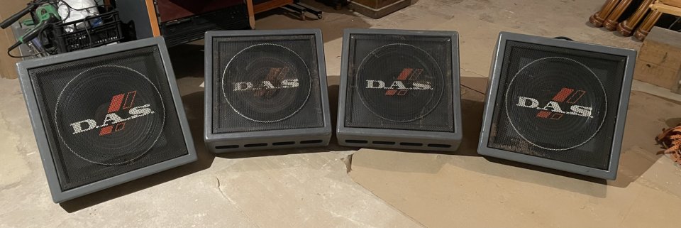 Equipo de Sonido PA Altavoces Etapas de Potencia Monitores Mesas de Mezclas