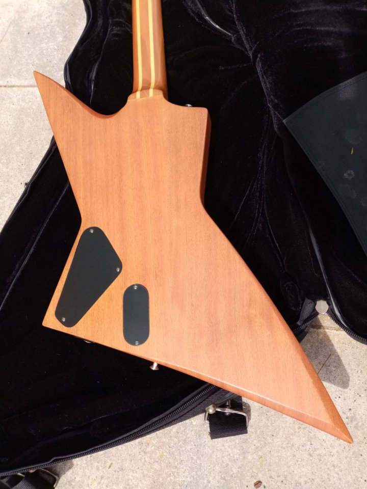 LTD FX-400 Splated Maple con EMG 80/61 (Korea 2008)