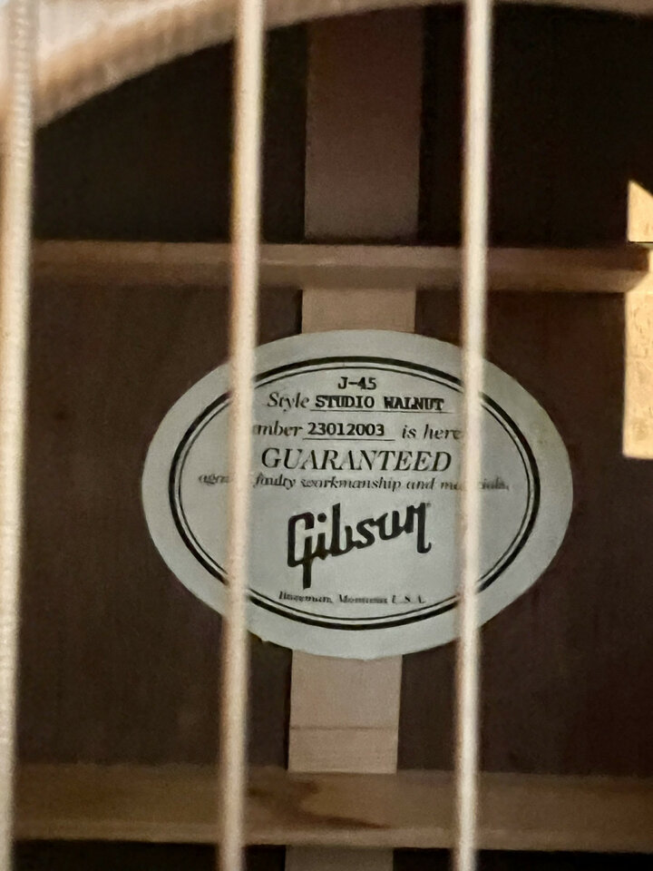 Cambio Gibson J45 Studio